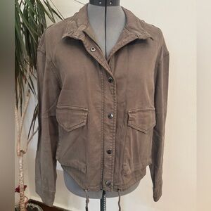 Nicole Miller NY | Cropped Utility Cargo Jacket in Dusty Olive Brown